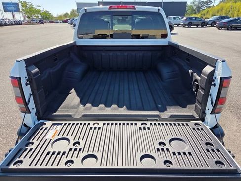 New 2026 Nissan Frontier S AWD/4WD image 8