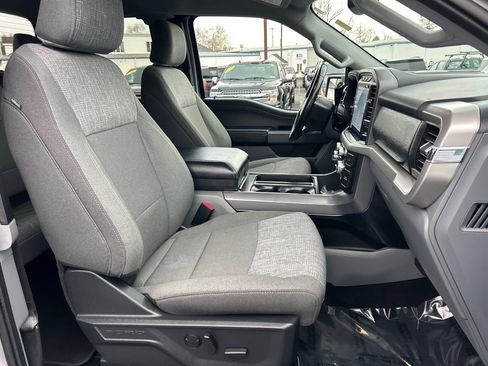 Used 2022 Ford F150 XLT w/ Equipment Group 302A High image 16