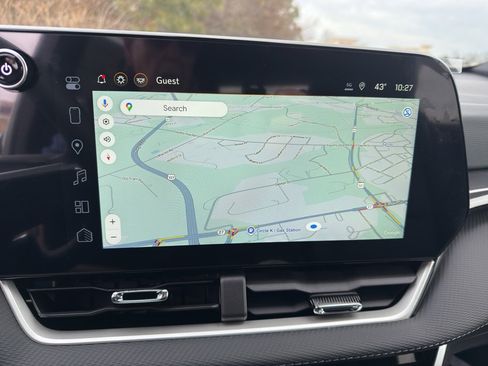 New 2026 Chevrolet Equinox LT w/ Convenience Package II image 10