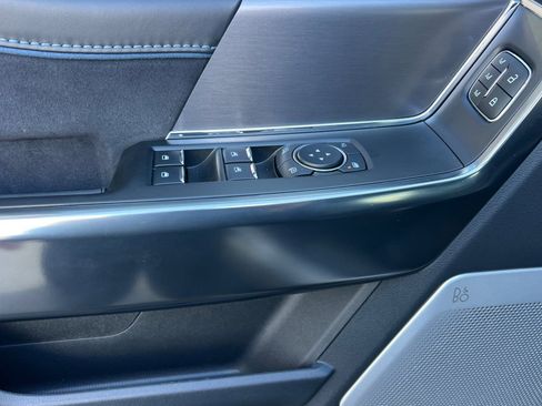 Used 2025 Ford F150 Platinum w/ Equipment Group 702A High image 12