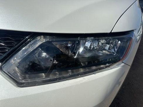 Used 2015 Nissan Rogue SL FWD image 10
