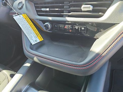 New 2026 Ford Explorer ST-Line w/ ST-Line Street Pack image 12