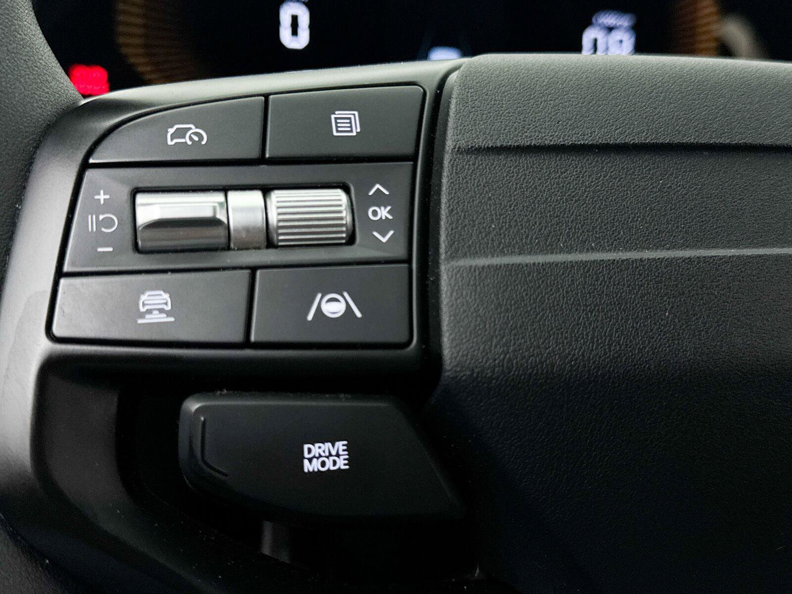 Used 2025 Kia K4 FWD image 8
