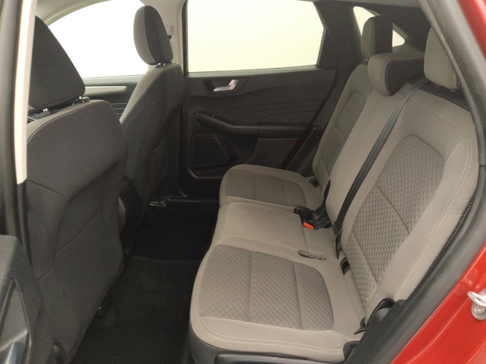 Used 2021 Ford Escape SE w/ SE Sport Appearance Package FWD image 18