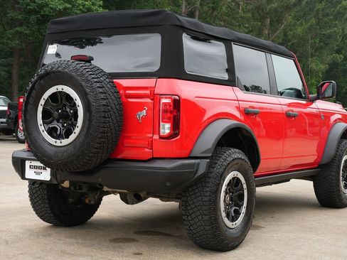 Used 2023 Ford Bronco Black Diamond w/ Sasquatch Package AWD/4WD image 3