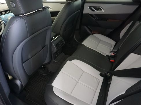 New 2026 Land Rover Range Rover Velar Dynamic SE AWD/4WD image 29
