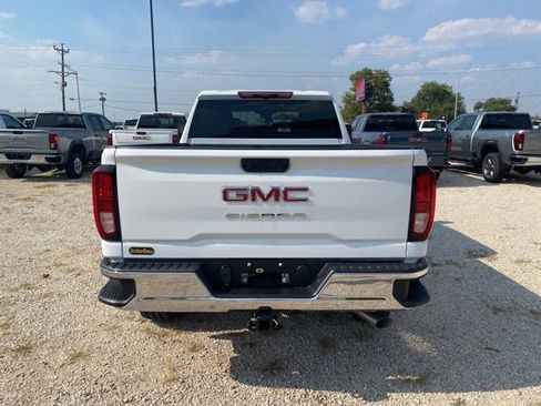New 2026 GMC Sierra 2500 Pro w/ Convenience Package image 5