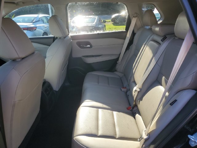 Certified 2023 Nissan Rogue SV w/ SV Premium B Package FWD image 9