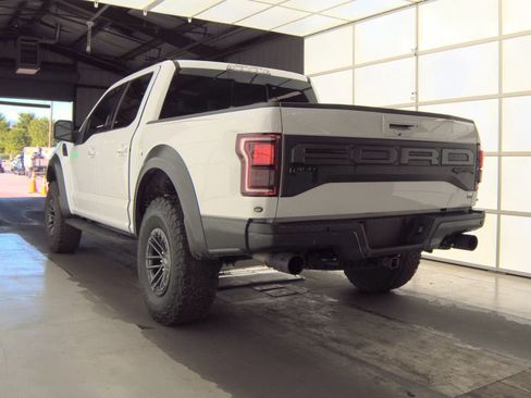 Used 2020 Ford F150 Raptor w/ Equipment Group 802A Luxury image 4
