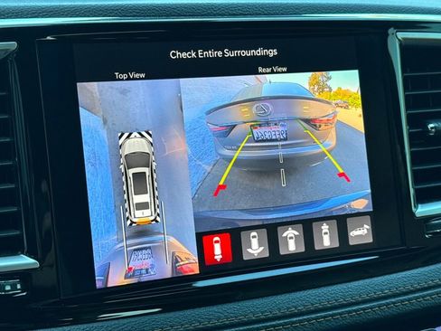 Used 2021 Chrysler Pacifica Pinnacle image 18