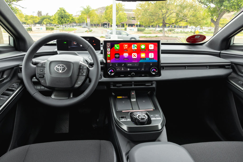 New 2026 Toyota C-HR AWD/4WD image 14
