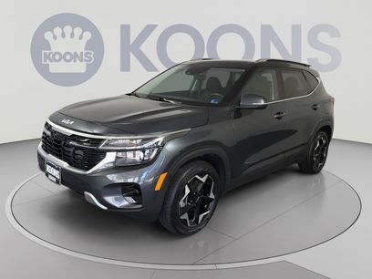 Used 2025 Kia Seltos EX w/ EX Sunroof Package