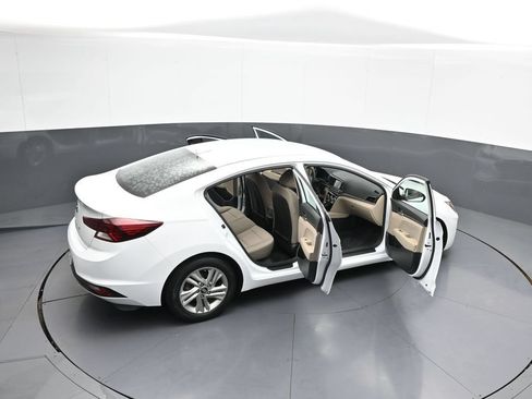Used 2019 Hyundai Elantra SEL FWD image 44