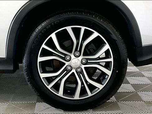 Used 2019 Mitsubishi Outlander Sport SE image 8