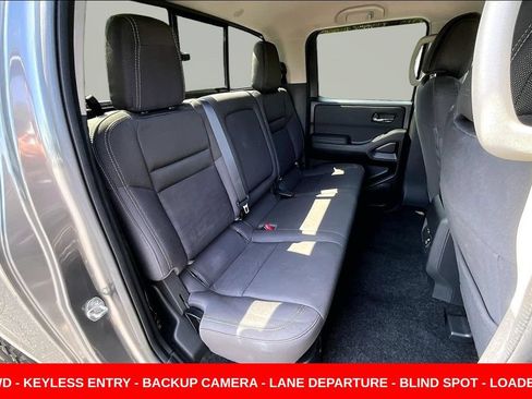 Used 2023 Nissan Frontier SV w/ SV Convenience Package AWD/4WD image 25