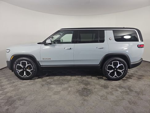 Used 2024 Rivian R1S Adventure image 2