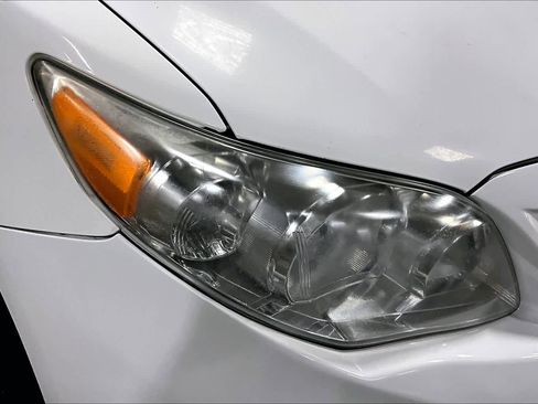 Used 2012 Toyota Corolla LE image 24