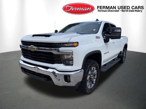 Used 2024 Chevrolet Silverado 2500 LT w/ All Star Edition AWD/4WD image 12