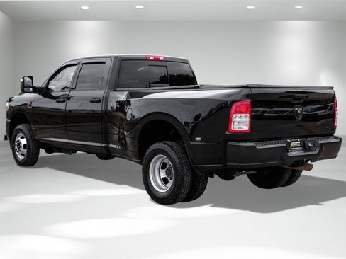 Used 2023 RAM 3500 Tradesman image 8