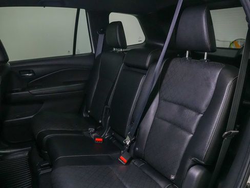Used 2021 Honda Passport EX-L image 17