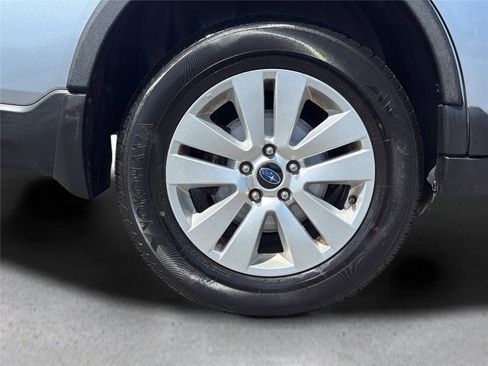 Used 2015 Subaru Outback 2.5i Premium AWD/4WD image 31
