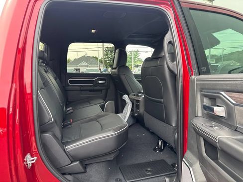 New 2026 RAM 2500 Laramie AWD/4WD image 25