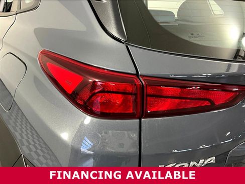 Used 2023 Hyundai Kona SE AWD/4WD image 22