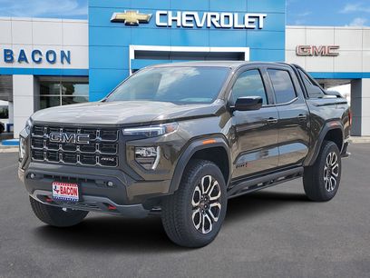 New 2025 GMC Canyon AT4 w/ Nightfall Edition
