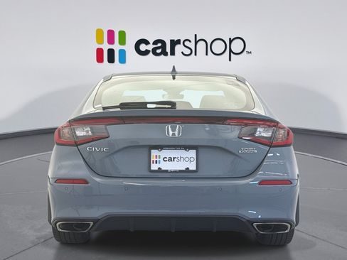 Used 2023 Honda Civic Sport Touring image 4