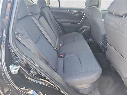 Used 2025 Toyota RAV4 LE AWD/4WD image 19