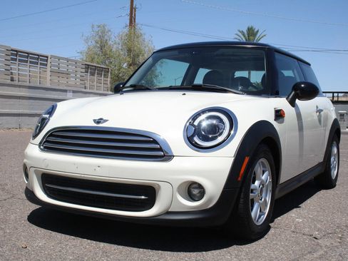 Used 2013 MINI Cooper Hardtop FWD image 7