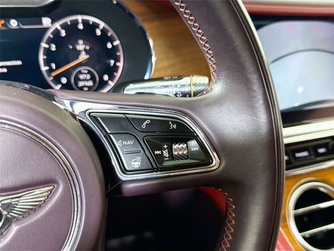 Used 2021 Bentley Continental GT image 24