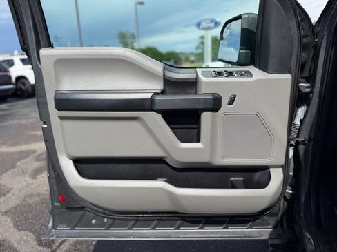 Used 2018 Ford F150 XL w/ Equipment Group 101A Mid AWD/4WD image 11