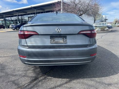 Used 2021 Volkswagen Jetta S image 7