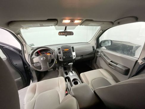 Used 2012 Nissan Xterra S image 17