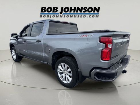 Used 2021 Chevrolet Silverado 1500 Custom w/ LPO, Dark Essentials Package AWD/4WD image 5