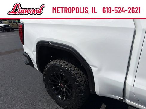 Used 2023 GMC Sierra 1500 AT4X AWD/4WD image 9