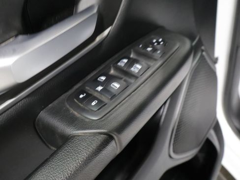 Used 2019 RAM 1500 Big Horn AWD/4WD image 15