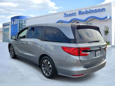 Used 2023 Honda Odyssey EX-L image 3