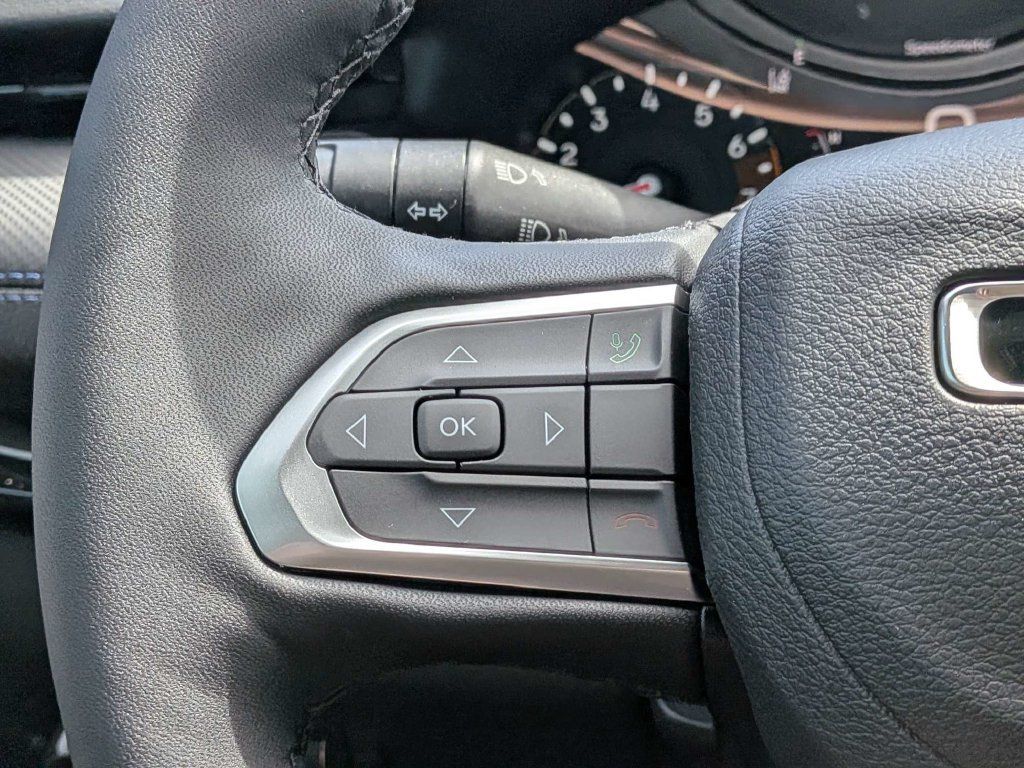 New 2026 Jeep Compass Latitude AWD/4WD image 20