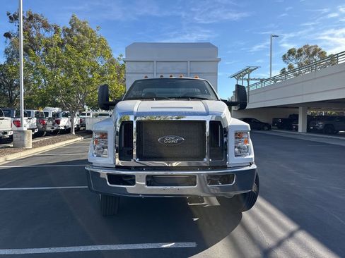 New 2025 Ford F650 2WD Regular Cab Super Duty image 21