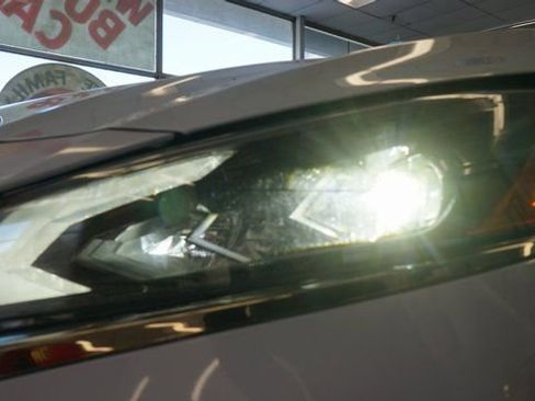 Used 2023 Nissan Altima 2.5 SR w/ SR Premium Package image 63