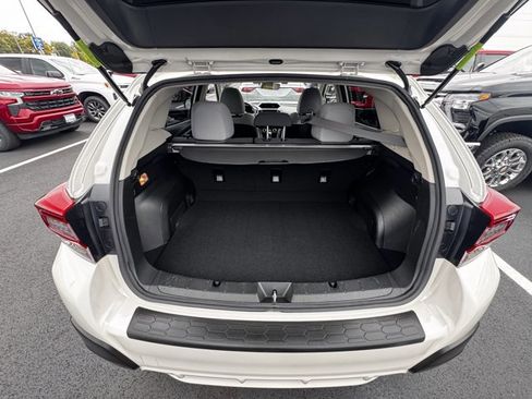 Used 2023 Subaru Crosstrek 2.0i Premium image 8