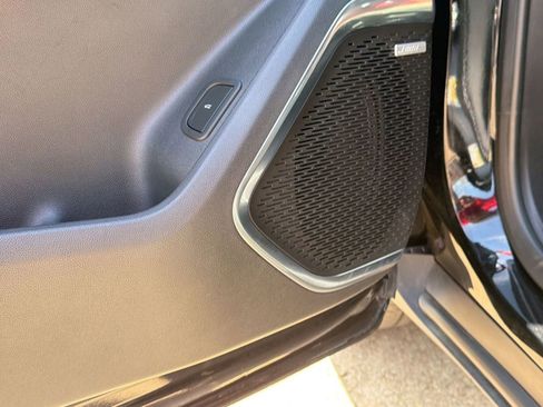 Used 2025 GMC Acadia Elevation FWD image 20