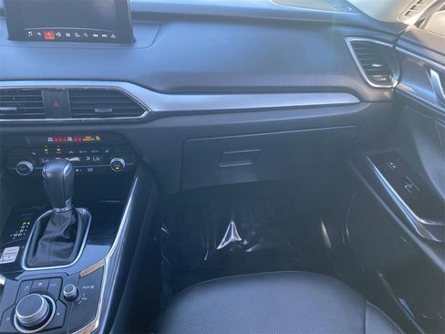 Used 2019 MAZDA CX-9 Touring w/ Touring Premium Package image 15