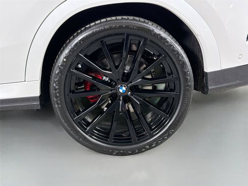 New 2026 BMW X6 xDrive40i w/ Executive Package AWD/4WD image 62