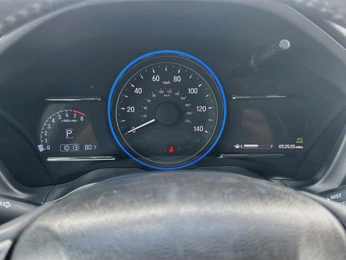 Used 2021 Honda HR-V EX-L image 12