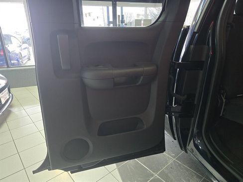 Used 2011 Chevrolet Silverado 1500 LS image 15