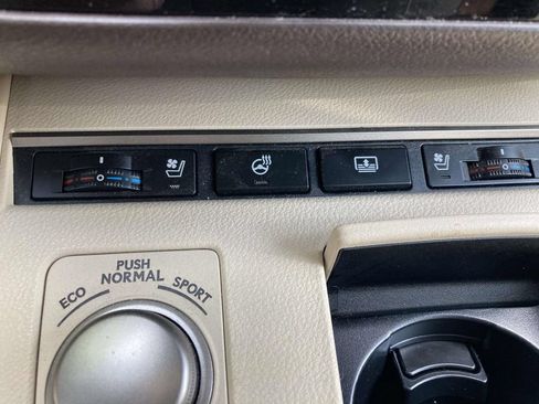Used 2018 Lexus ES 350 w/ Luxury Package w/Wood Trim FWD image 15