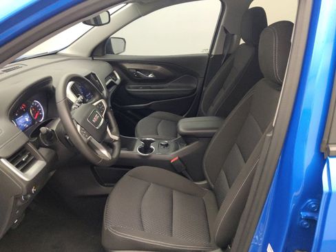 Used 2024 GMC Terrain SLE FWD image 17